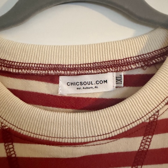 ❤️ ChicSoul Red & Cream Striped Long Sleeve Tee – Size 1XL ❤️ - Picture 2 of 3